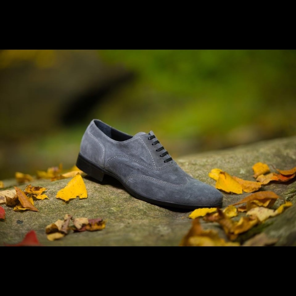 Suede grey wing tip men’s shoe